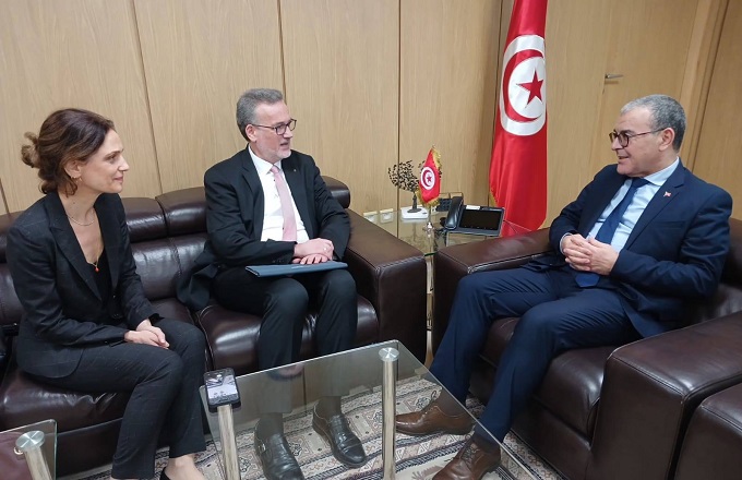 سعياً لتوطيد التعاون وتوسيع مجالاته.. تونس تُعزّز علاقاتها مع بنوك ومؤسسات مالية وجهات مانحة